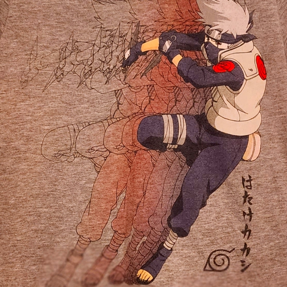 Men's Hot Topic Naruto Anime t shirt size medium